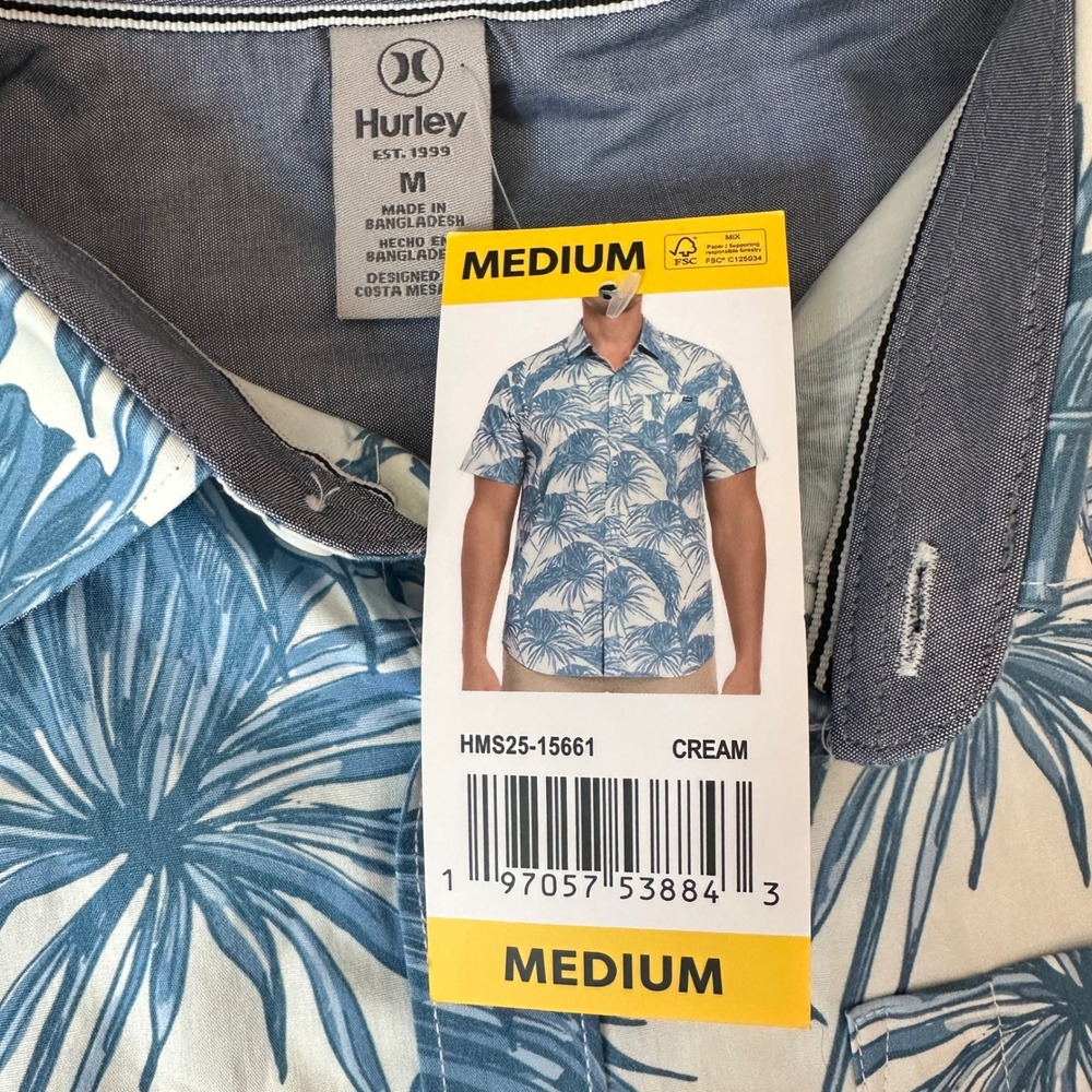 Hurley Patio Shirt Men Medium Hawaiian Tropical Button Up Blue Palm Stretch NWT - Picture 5 of 6